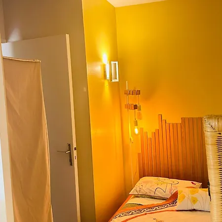 شقة 3tres Beau Logement, Idealement Situe , Plages, Port & Velo A Disp *